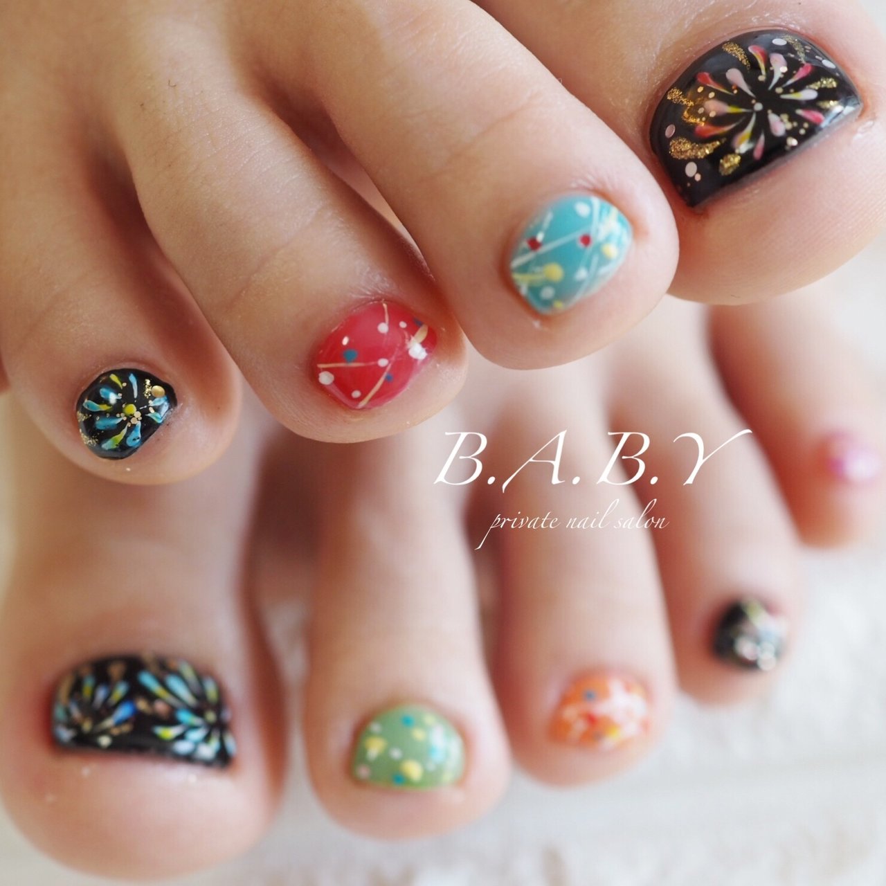 夏 浴衣 フット ホログラム ラメ B A B Y Nail Emiのネイルデザイン No ネイルブック