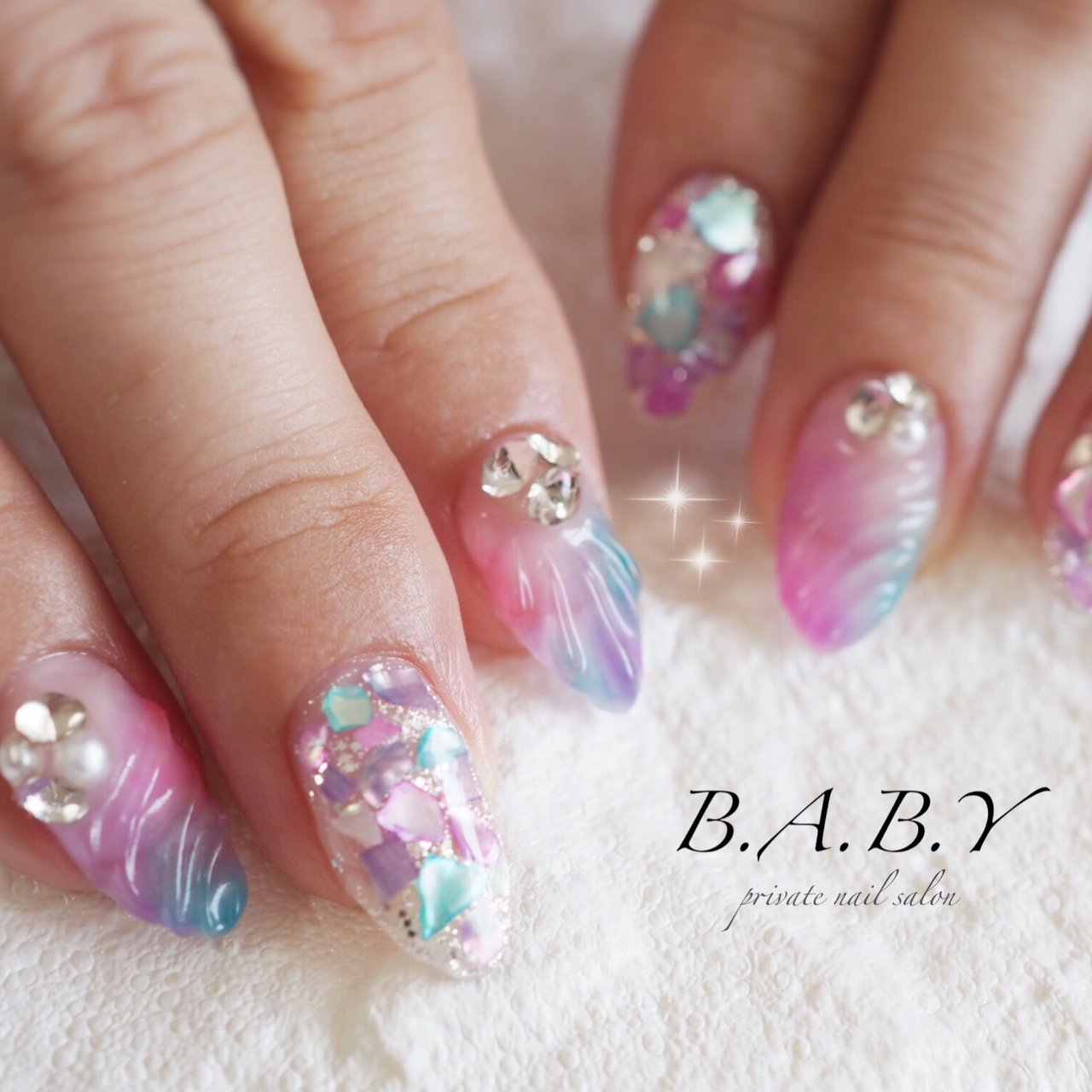 夏 海 ハンド 人魚の鱗 ミディアム B A B Y Nail Emiのネイルデザイン No ネイルブック