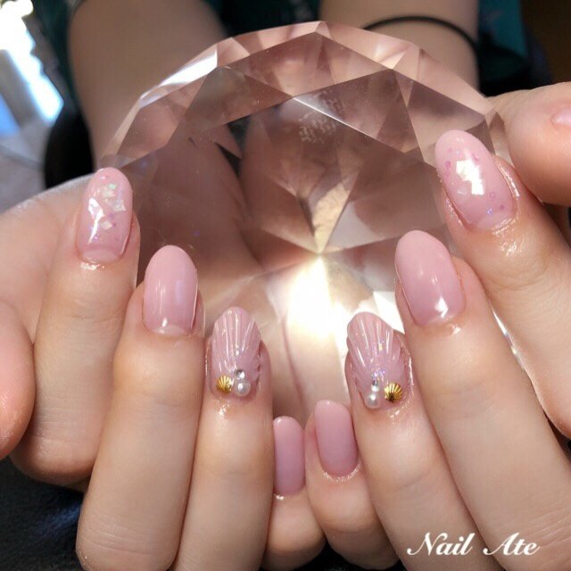 夏 オフィス デート シェル 人魚の鱗 Nail Ateのネイルデザイン No ネイルブック