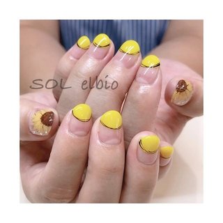 ↪︎ ・
黄色と向日葵ネイル🌻💅
・
・
・
#マツエク#マツex#まつ毛エクステ#solelbio#sol#elbio山梨#甲府#山梨マツエクサロン#山梨ネイルサロン#山梨眉毛エクステ#ネイルサロン#まつ毛エクステサロン#マツエクデザイン#おしゃれさんと繋がりたい#nail#ネイル#ジェルネイルネイルデザイン#定額ネイル#夏ネイル#夏#黄色ネイル#向日葵ネイル#ヒマワリネイル#ヒマワリ
#🌻#トリネ#おすすめ#ホットペッパーから予約出来ます#ホットペッパービューティー #夏 #海 #リゾート #デート #ハンド #変形フレンチ #マリン #ショート #イエロー #ジェルネイル #お客様 #SOL elbio #ネイルブック