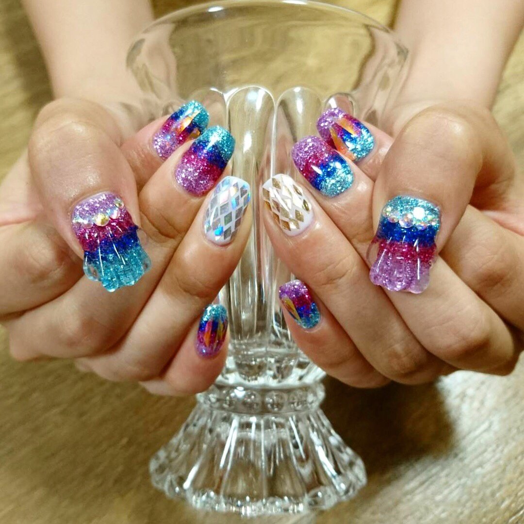 夏 海 リゾート ハンド グラデーション みぃのネイルデザイン No ネイルブック