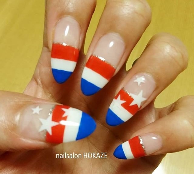 夏 オールシーズン ハンド ボーダー ホワイト Nailsalon Hokazeのネイルデザイン No ネイルブック