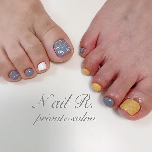 夏 オールシーズン 旅行 オフィス フット Nail Rのネイルデザイン No ネイルブック