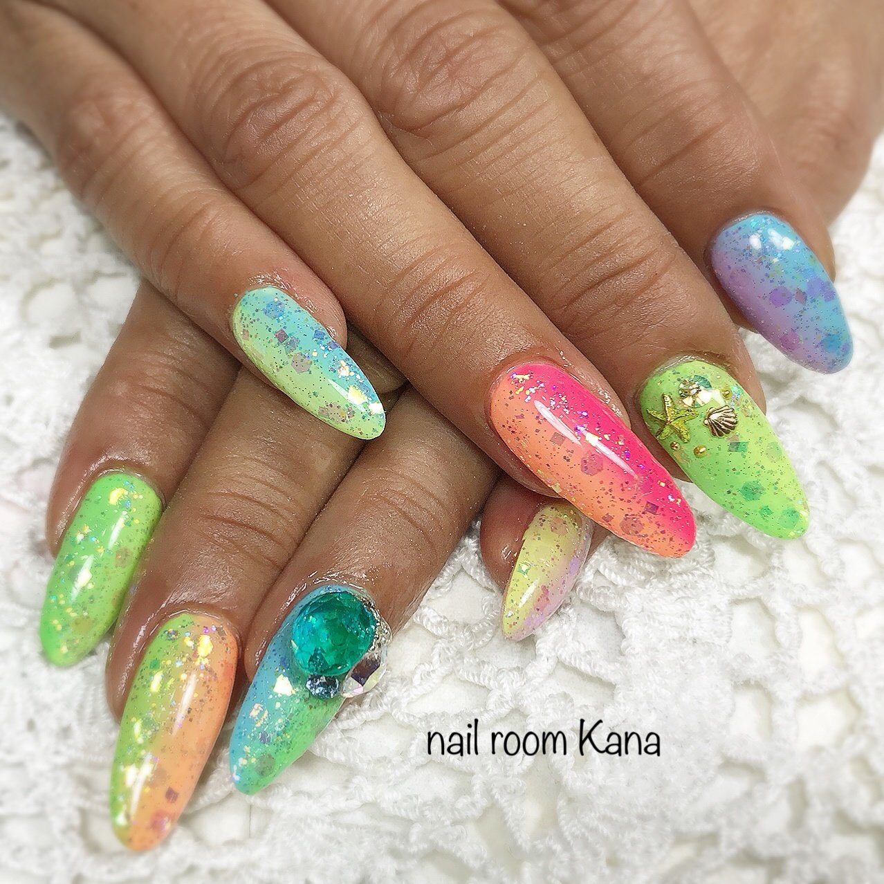 夏 旅行 海 リゾート ハンド Nail Room Kanaのネイルデザイン No ネイルブック