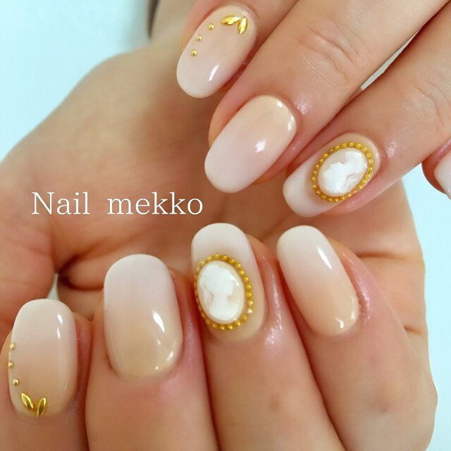 シンプル グラデーション アンティーク ブローチ レトロ Nail Mekkoのネイルデザイン No ネイルブック