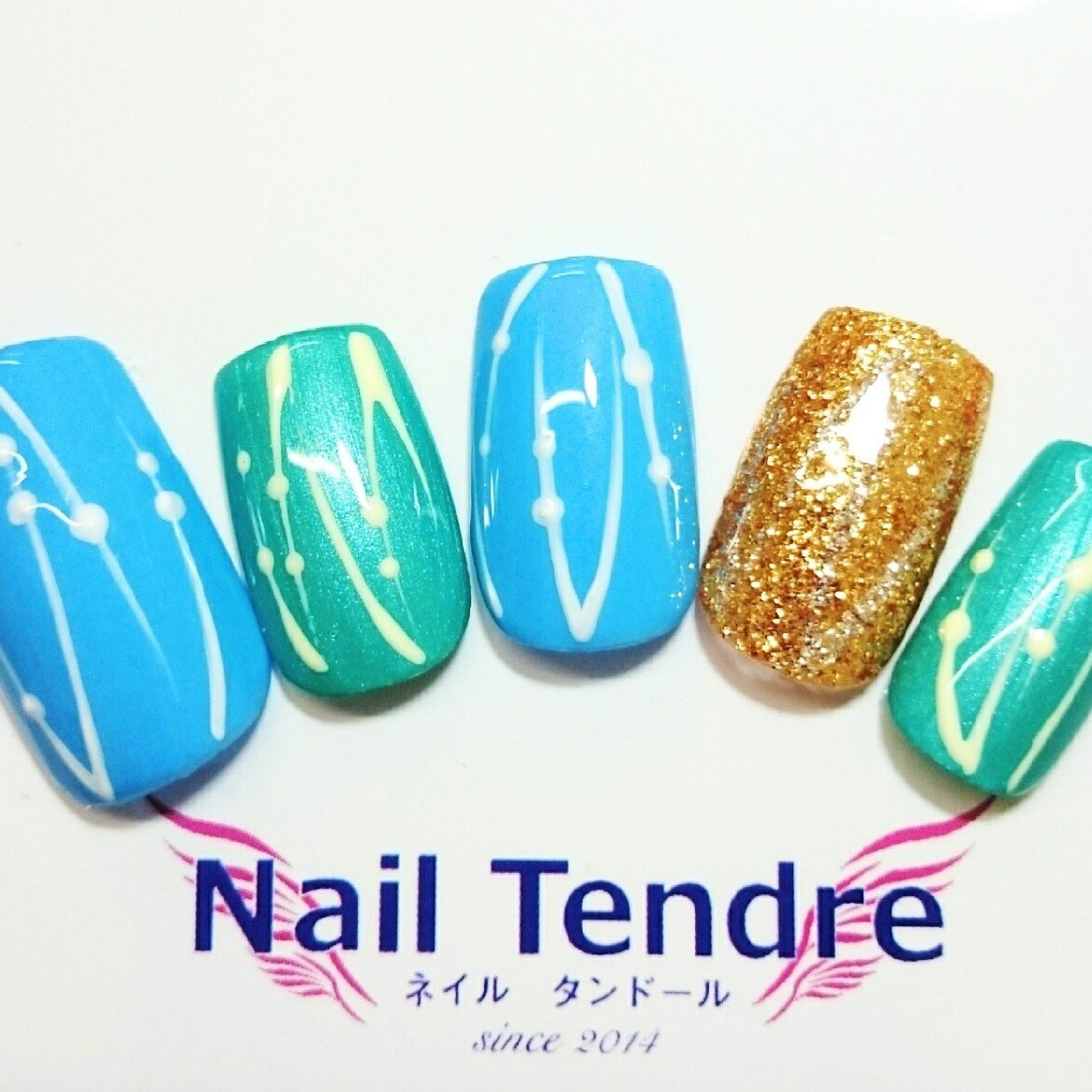 夏 浴衣 ハンド ラメ ワンカラー Nailtendreのネイルデザイン No ネイルブック