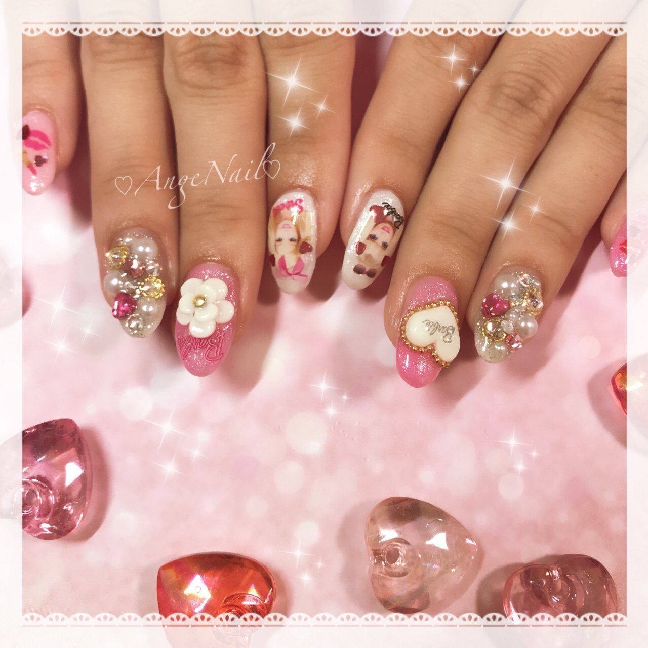 オールシーズン/ハンド/ビジュー/ハート/3D - AngeNailのネイル オールシーズン/ハンド/ビジュー/ハート/3D - AngeNailのネイル