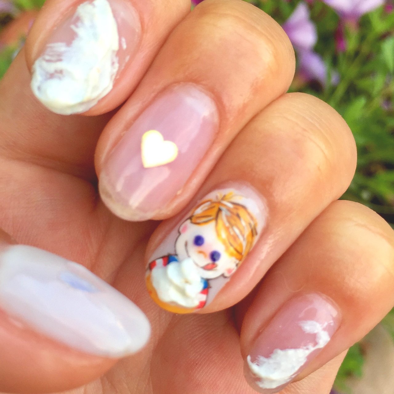 夏 ハンド 変形フレンチ ホログラム ワンカラー おあげのネイルデザイン No ネイルブック