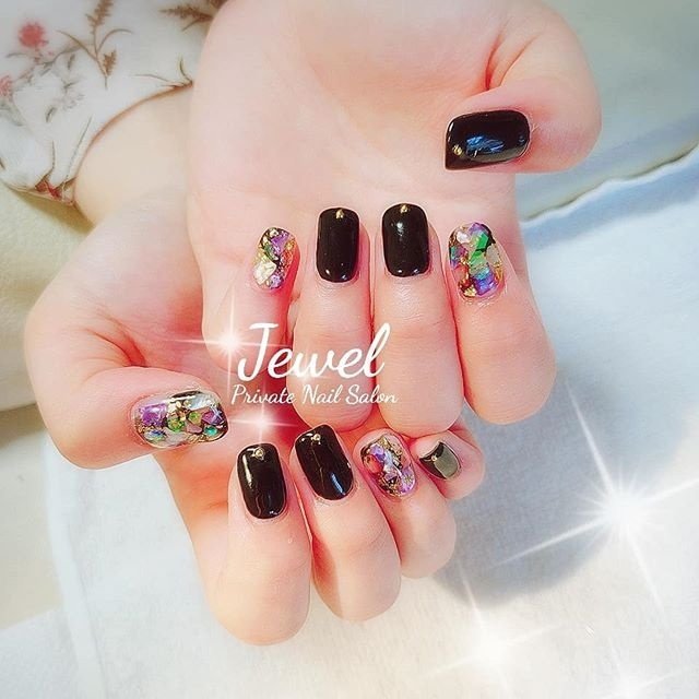 ワンカラー シェル ホイル ブラック Nailst Rのネイルデザイン No ネイルブック