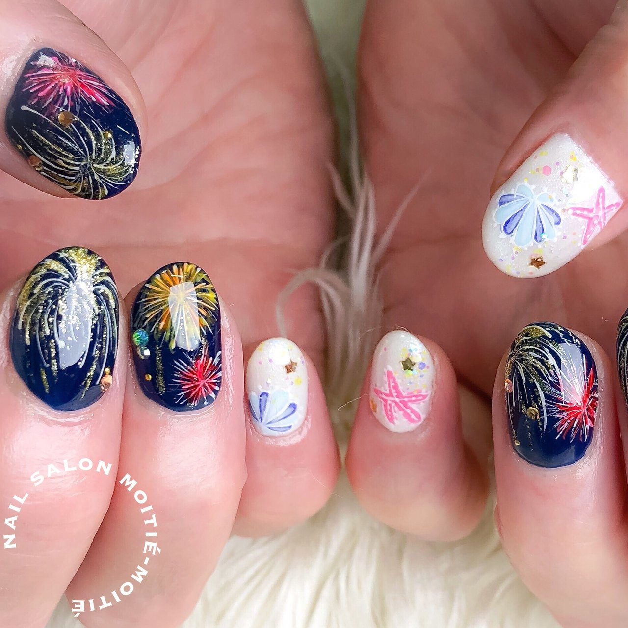 夏 海 リゾート 浴衣 ラメ Nailsalon Moitie Moitieのネイルデザイン No ネイルブック