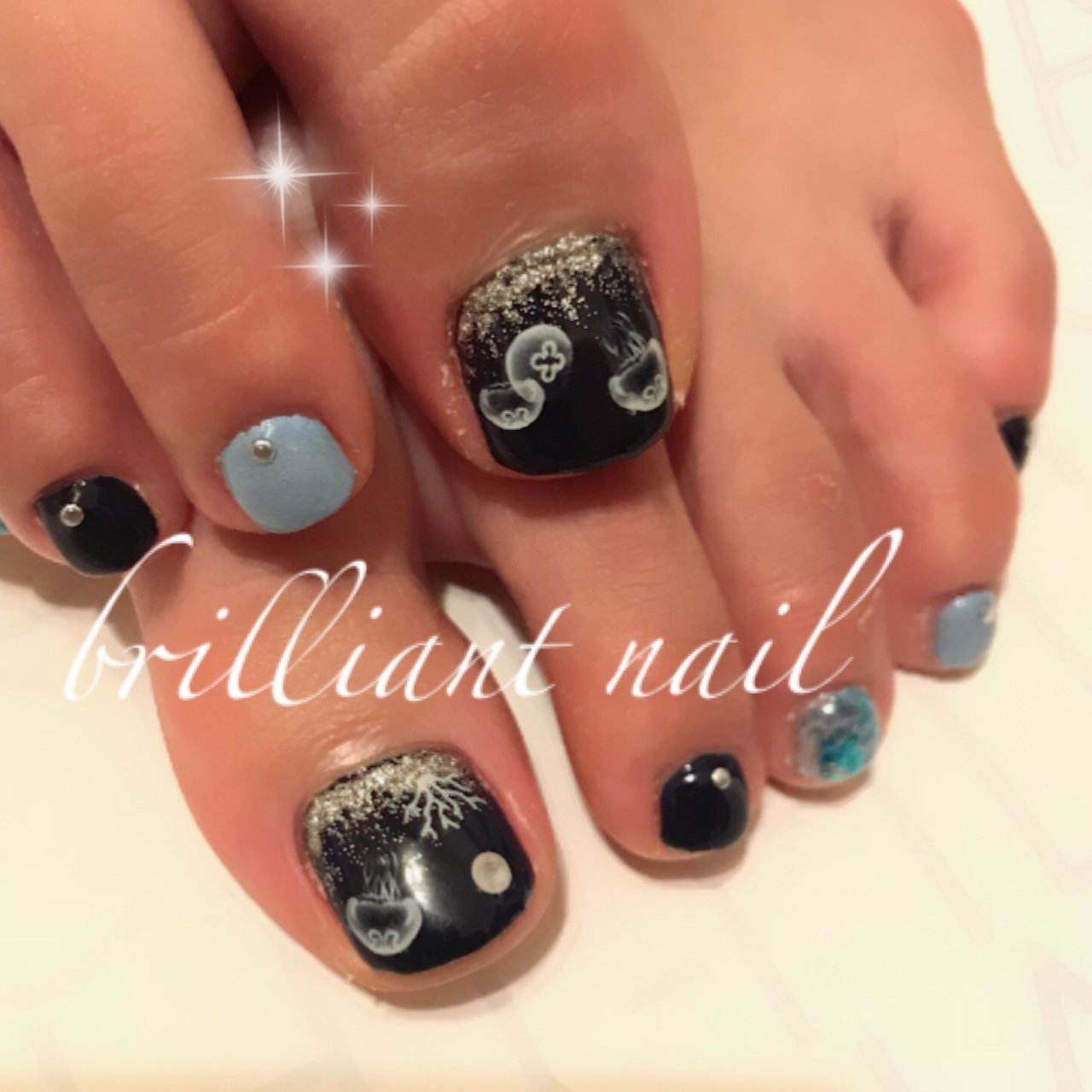 夏 海 リゾート フット ラメ Brilliantnailのネイルデザイン No ネイルブック