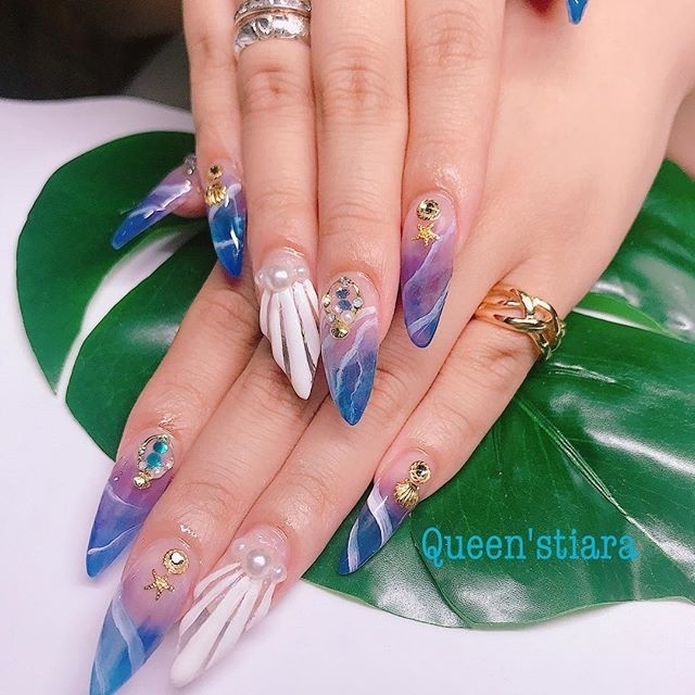 Queen'stiara｜希望ヶ丘のネイルサロン｜ネイルブック