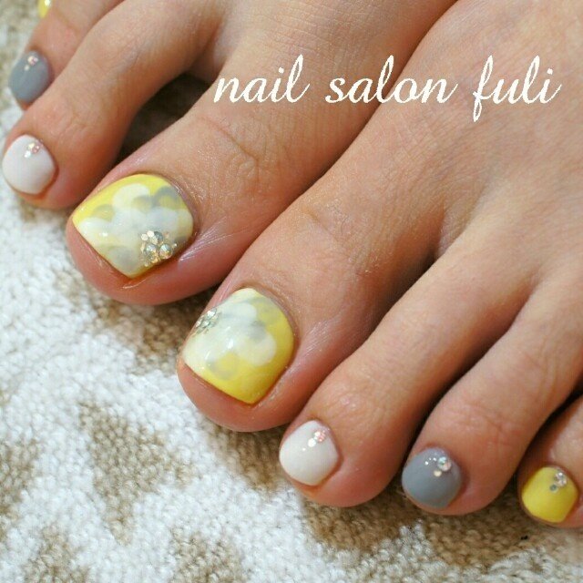 春 夏 海 フット ワンカラー Nail Salon Fuliのネイルデザイン No ネイルブック