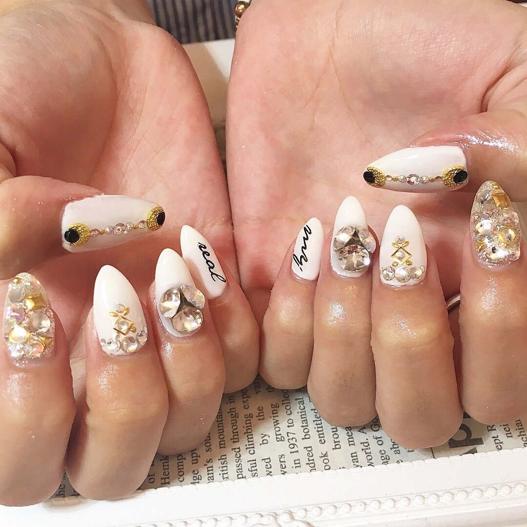 オールシーズン ブライダル パーティー デート ハンド Nail Salon Twinkleのネイルデザイン No ネイルブック