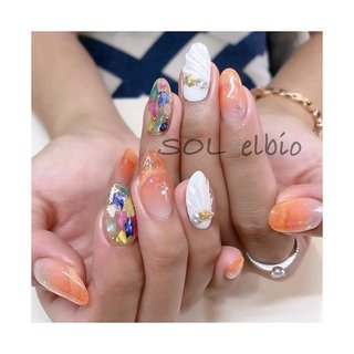 ↪︎ 夏真っ盛りなネイル🏖
・
みんなブルーをしてるからと
オレンジで夏らしく🍊
・
今回も気に入ってもらえて
良かったです❤︎
・
・
・
#マツエク#マツex#まつ毛エクステ#solelbio#sol#elbio山梨#甲府#山梨マツエクサロン#山梨ネイルサロン#山梨眉毛エクステ#ネイルサロン#まつ毛エクステサロン#マツエクデザイン#おしゃれさんと繋がりたい#nail#ネイル#ジェルネイル#ネイルデザイン#定額ネイル#夏ネイル#夏#オレンジネイル#オレンジ#夏真っ盛り#シェル#トリネ#おすすめ#ホットペッパーから予約出来ます#ホットペッパービューティー #夏 #海 #リゾート #ハンド #ラメ #シースルー #トロピカル #マリン #マーメイド #ロング #カラフル #ジェルネイル #お客様 #SOL elbio #ネイルブック