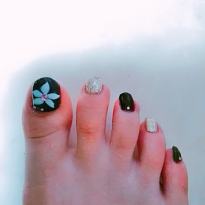 フット ホワイト ブラウン ゴールド Cafe Nail 響のネイルデザイン No ネイルブック