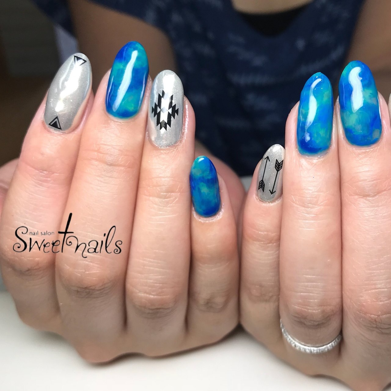 夏 ハンド タイダイ ミラー ミディアム Sweet Nailsのネイルデザイン No ネイルブック