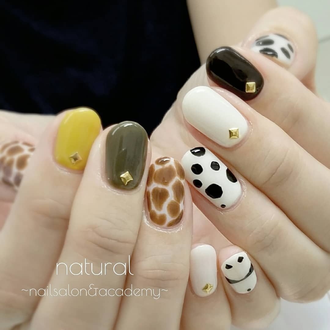 オールシーズン 旅行 ハンド アニマル柄 ショート Naturalnailsalonのネイルデザイン No ネイルブック