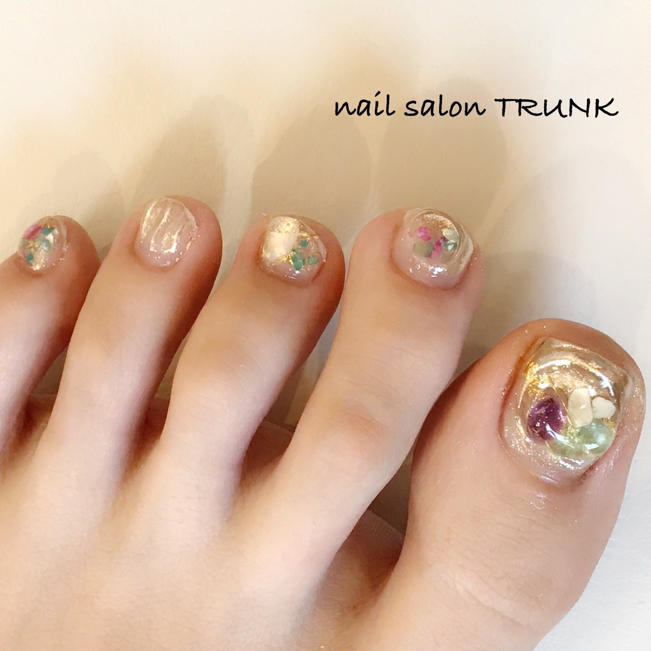 オールシーズン フット シェル 大理石 ニュアンス Nail Trunkのネイルデザイン No ネイルブック