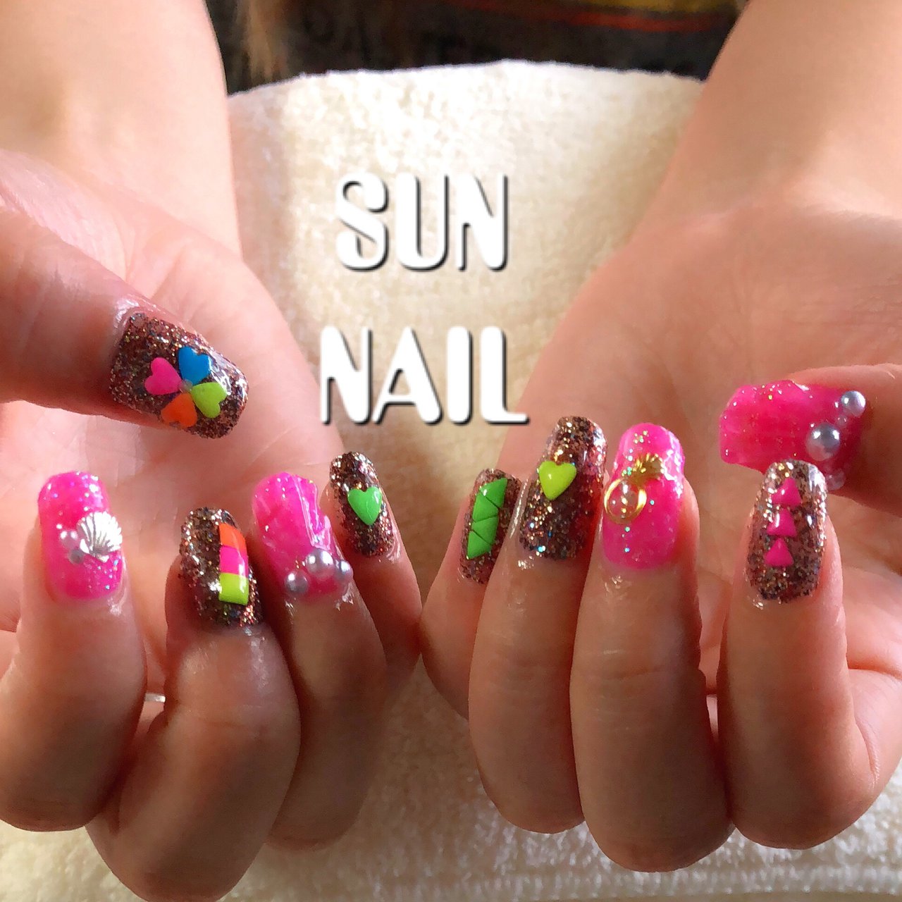 夏 海 ライブ パーティー ハンド Sunnailのネイルデザイン No ネイルブック