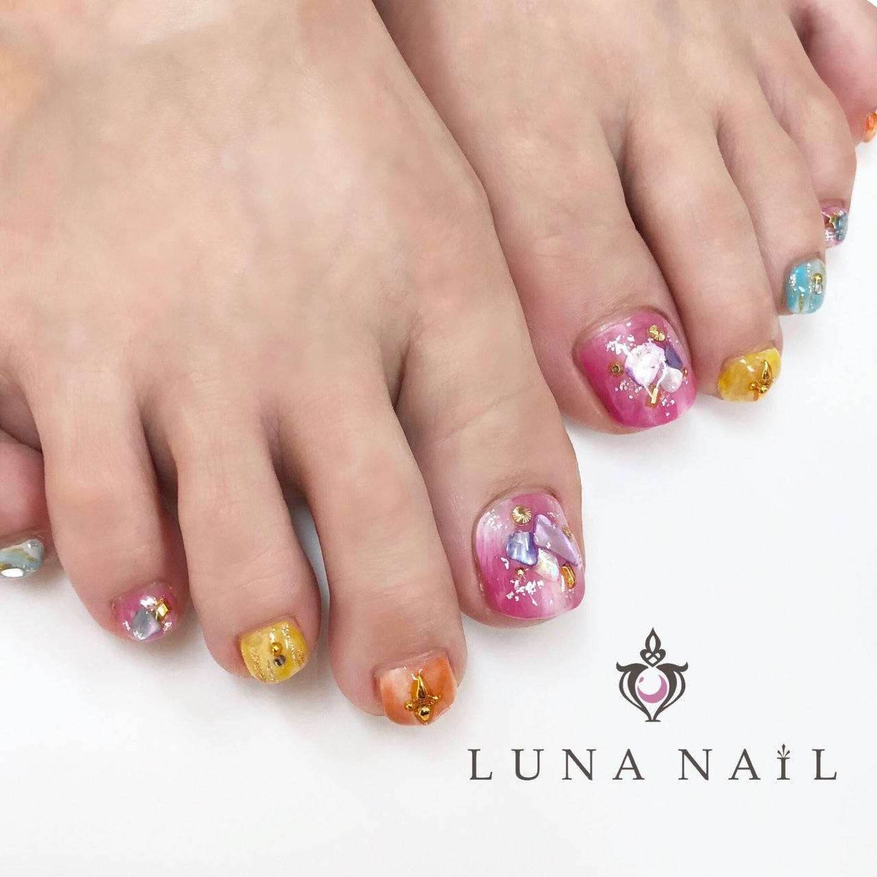 夏 旅行 海 リゾート フット Luna Nail のネイルデザイン No ネイルブック