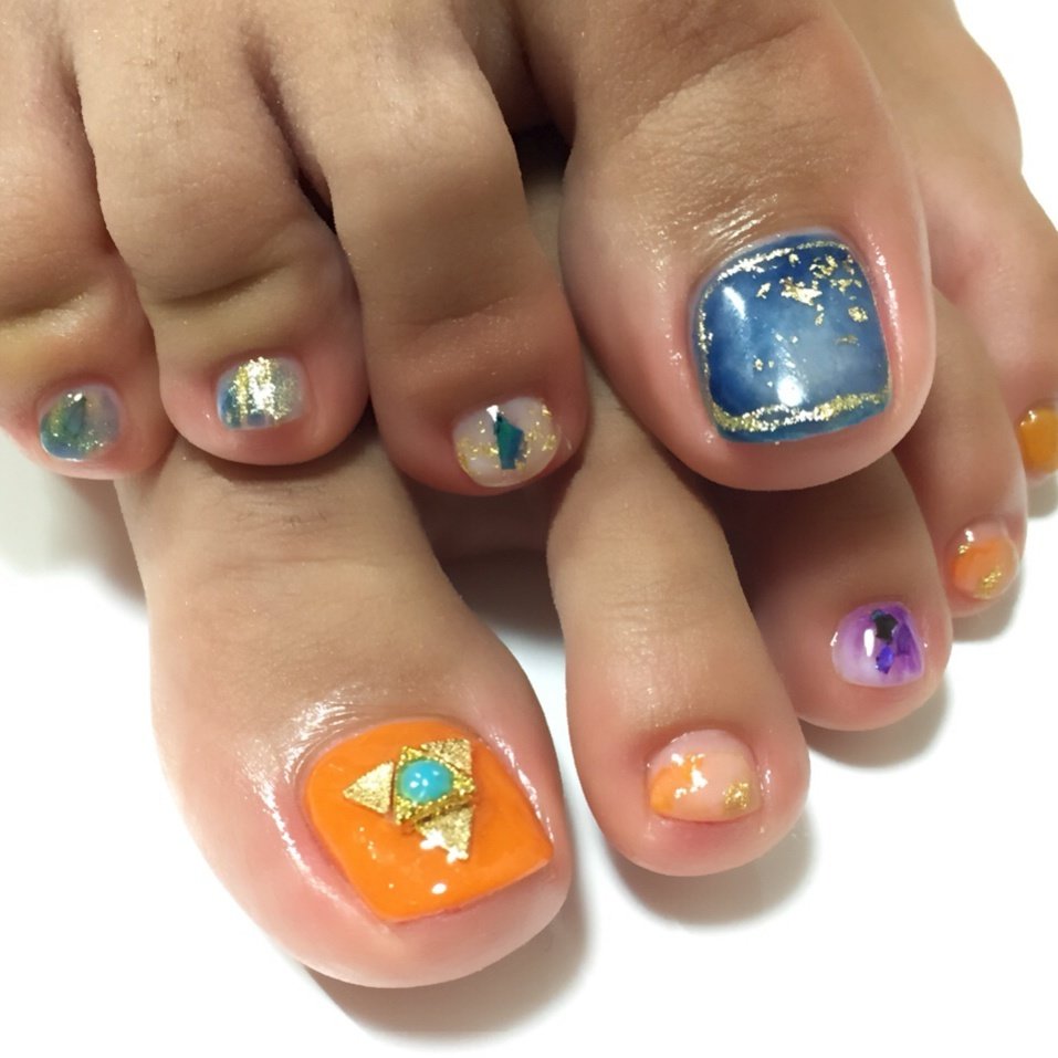 夏 オールシーズン 海 リゾート フット ルビーの雫のネイルデザイン No ネイルブック