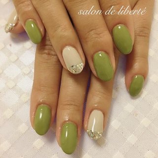 豊洲ららぽーとのネイルデザイン ネイルブック