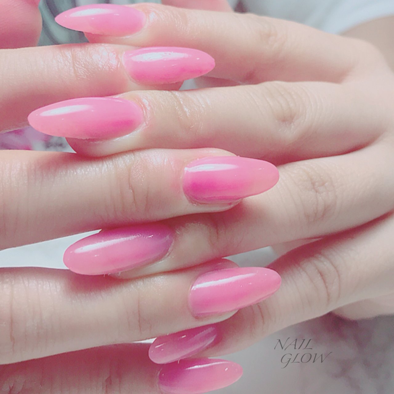 シンプル ワンカラー クリア ピンク ジェル Nail Glowのネイルデザイン No ネイルブック