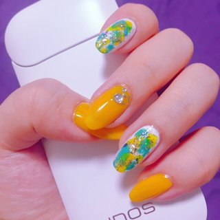 やまぶき色のネイルデザイン ネイルブック