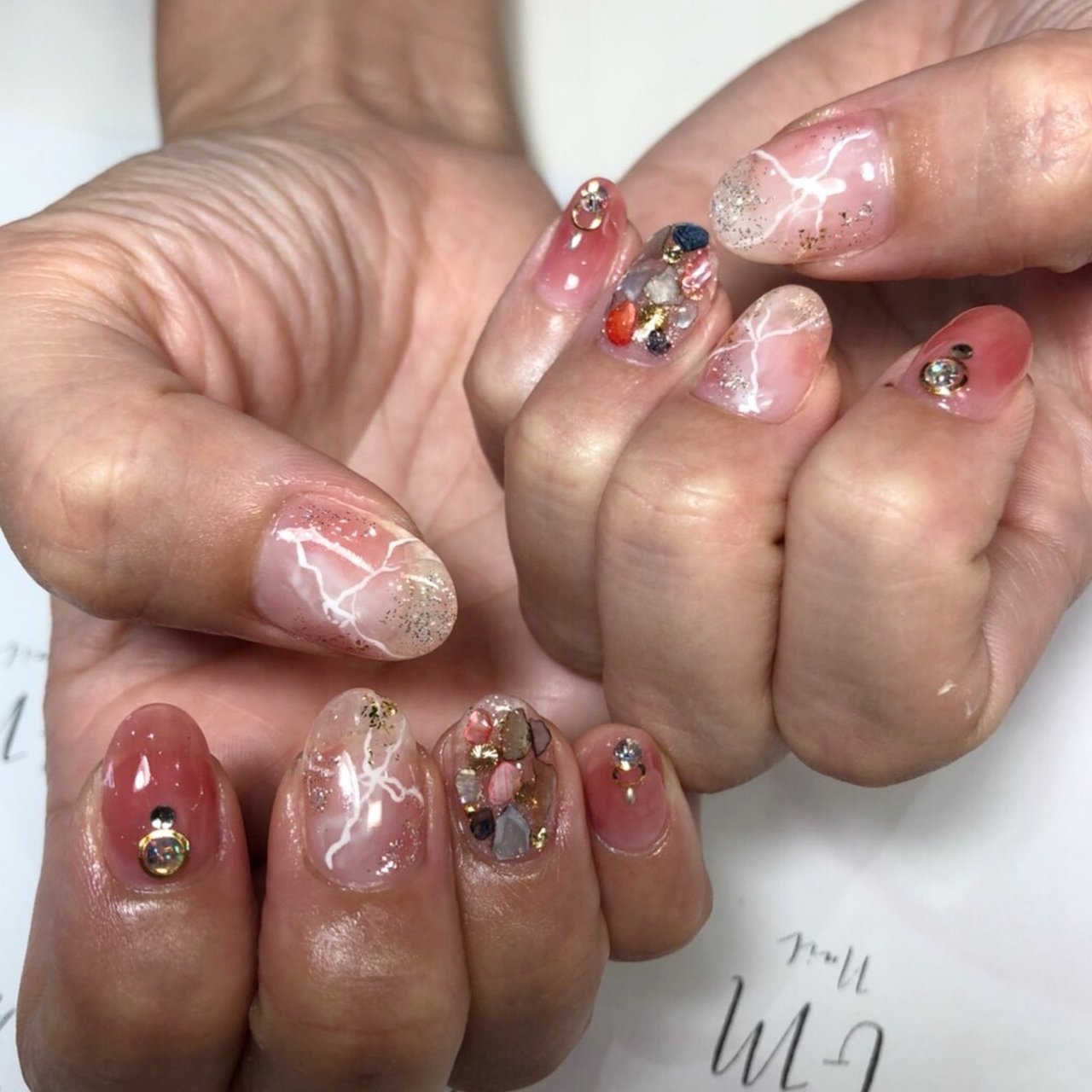 秋 海 浴衣 デート ハンド Gm Nailのネイルデザイン No ネイルブック