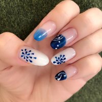 シンプル 和 セルフネイルのネイルデザイン ネイルブック