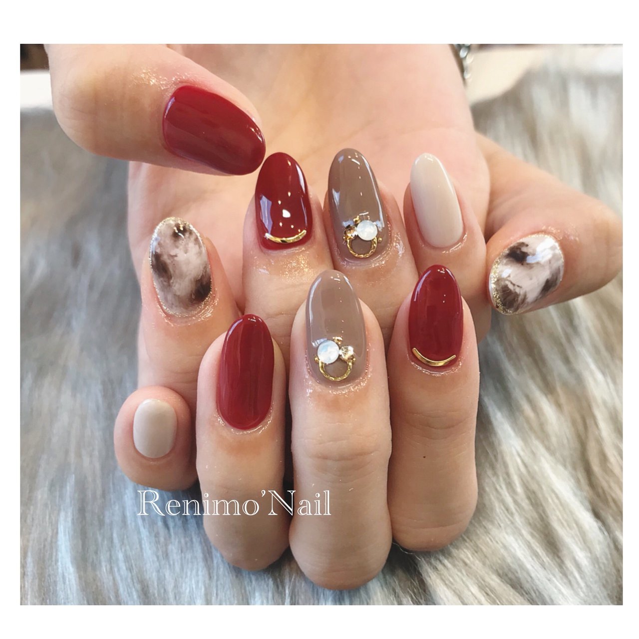 秋 冬 ハンド タイダイ ミディアム Renimoのネイルデザイン No ネイルブック