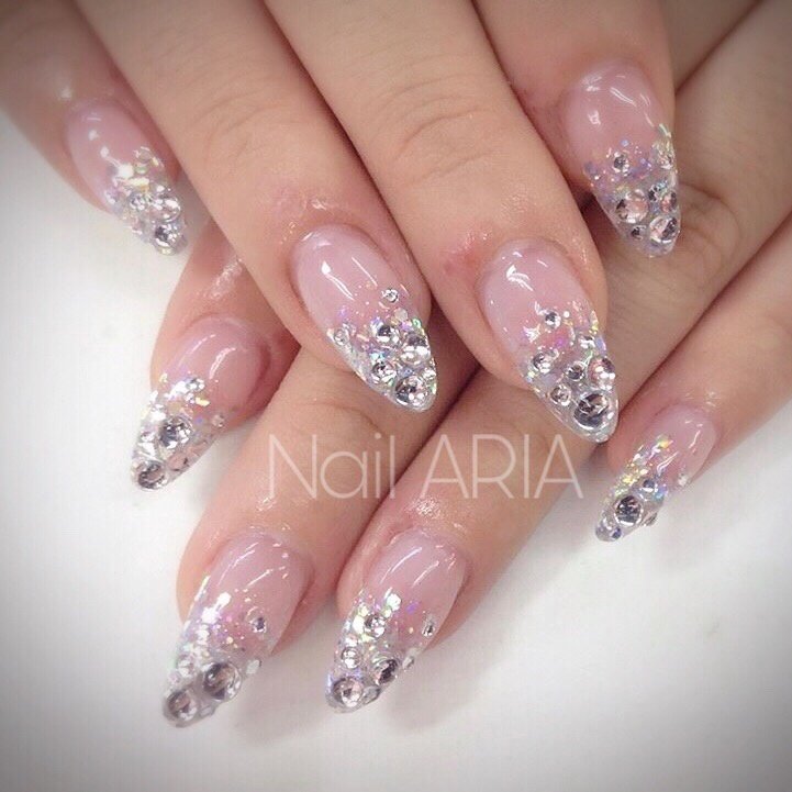 夏 ブライダル パーティー ハンド グラデーション Ayaka Nailariaのネイルデザイン No 3439283 ネイルブック