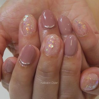 人気順 グレージュ 短い爪ネイルのネイルデザイン ネイルブック