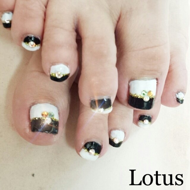 夏 オールシーズン リゾート 浴衣 フット Nail Lotusのネイルデザイン No ネイルブック