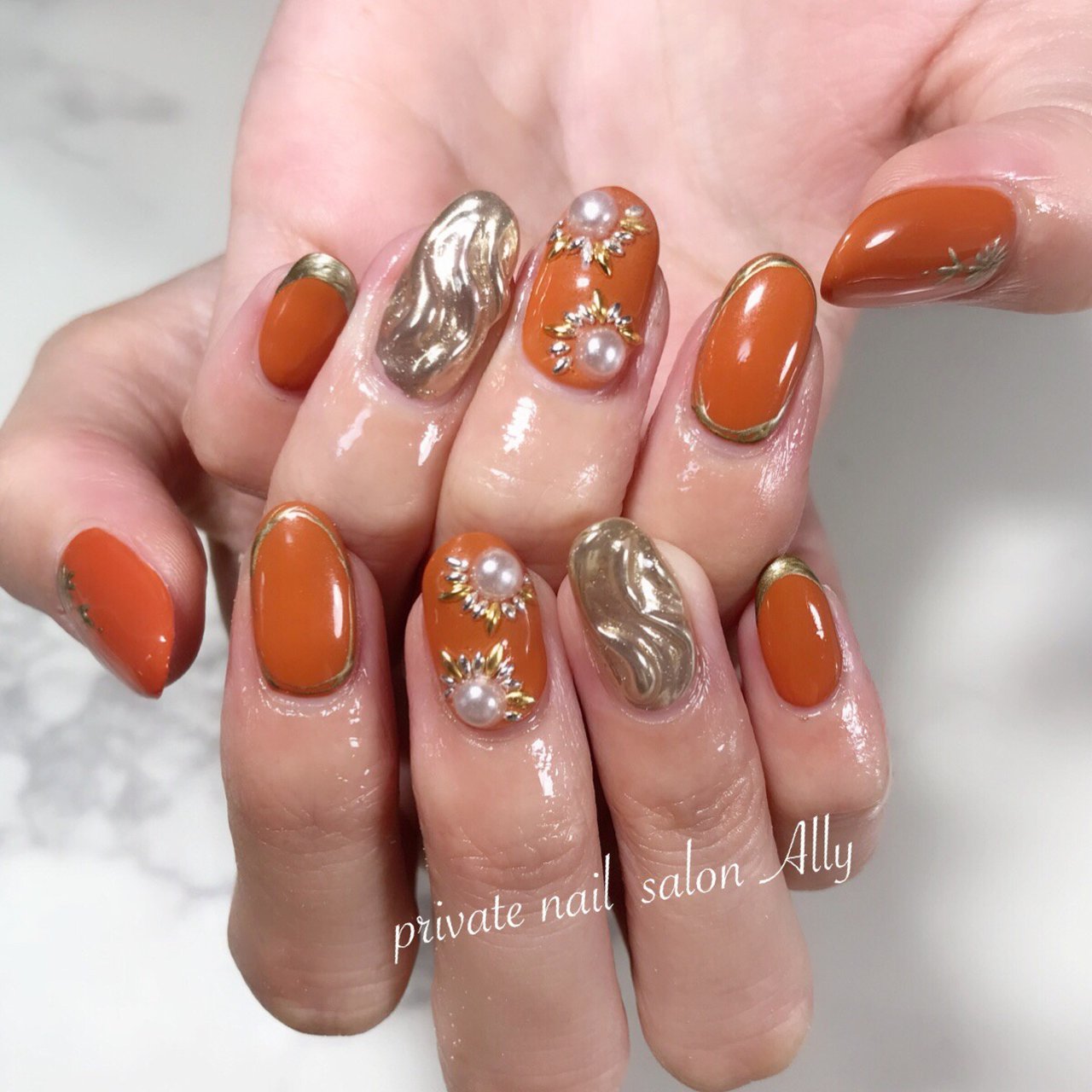 ワンカラー パール ミラー オレンジ ゴールド Unllure Mamiのネイルデザイン No ネイルブック