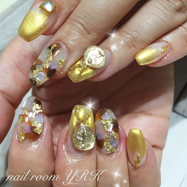 秋 オールシーズン ハンド グラデーション ラメ Nail Room Yrkのネイルデザイン No ネイルブック