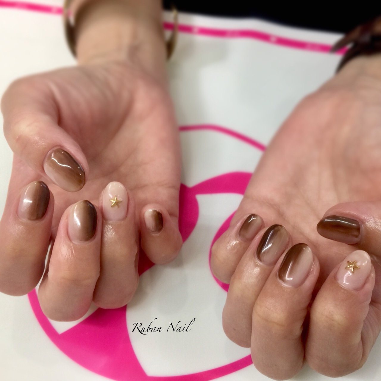 秋 オールシーズン 女子会 ハンド シンプル Ruban Nailのネイルデザイン No ネイルブック