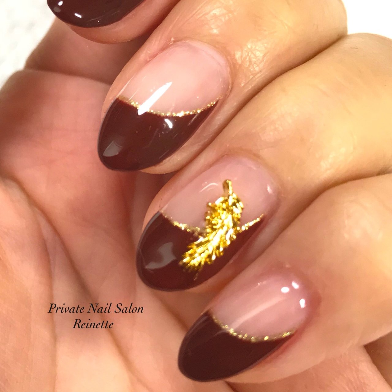 秋 冬 オフィス ハンド フレンチ Nail Reinetteのネイルデザイン No ネイルブック