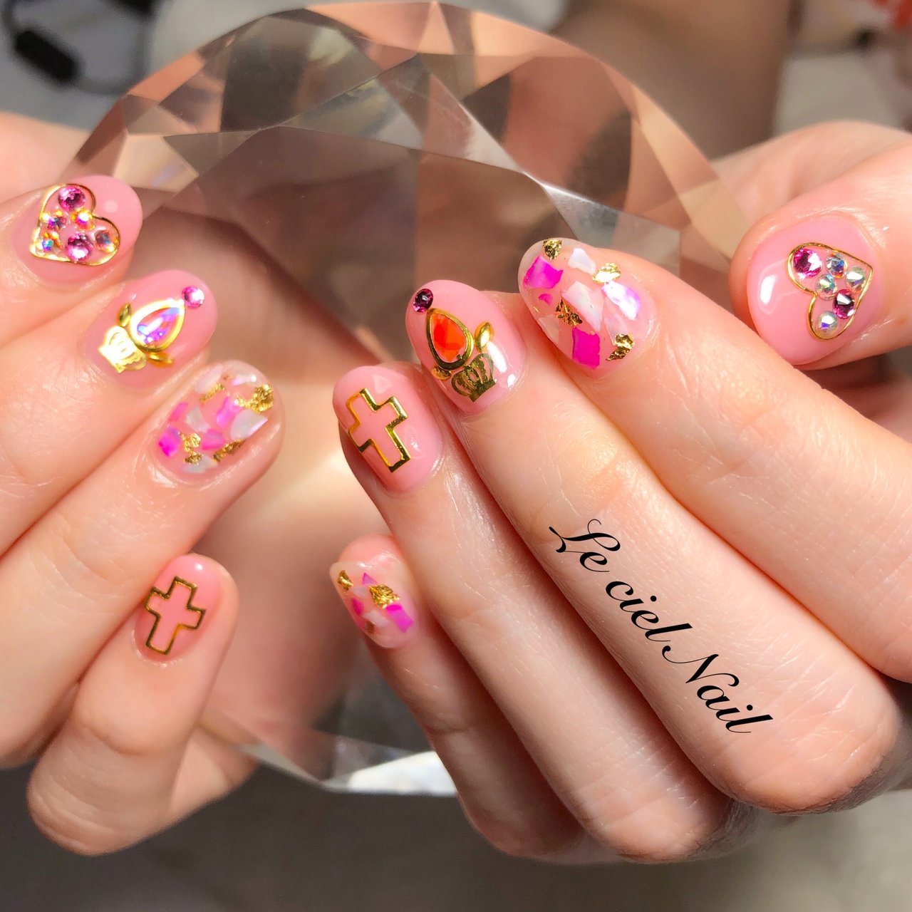 オールシーズン ライブ 女子会 ハンド ホログラム Lecielnailのネイルデザイン No ネイルブック