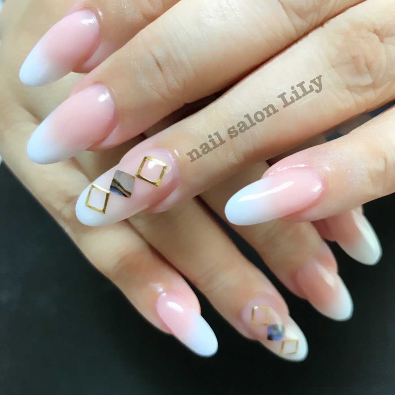 オールシーズン ブライダル パーティー デート ハンド Nail Salon Lilyのネイルデザイン No ネイルブック