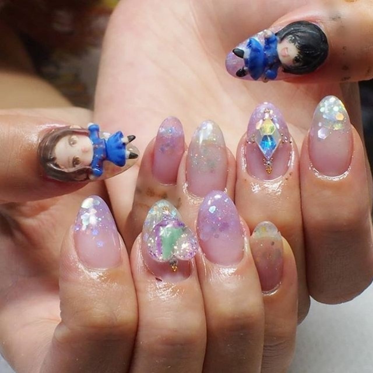 オールシーズン ライブ パーティー ハンド ラメ Whitecat Nailのネイルデザイン No ネイルブック