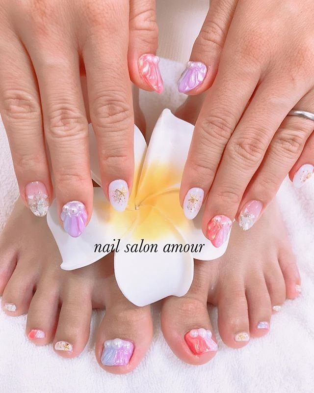 夏 海 フット グラデーション シェル Nailsalon Amourのネイルデザイン No ネイルブック