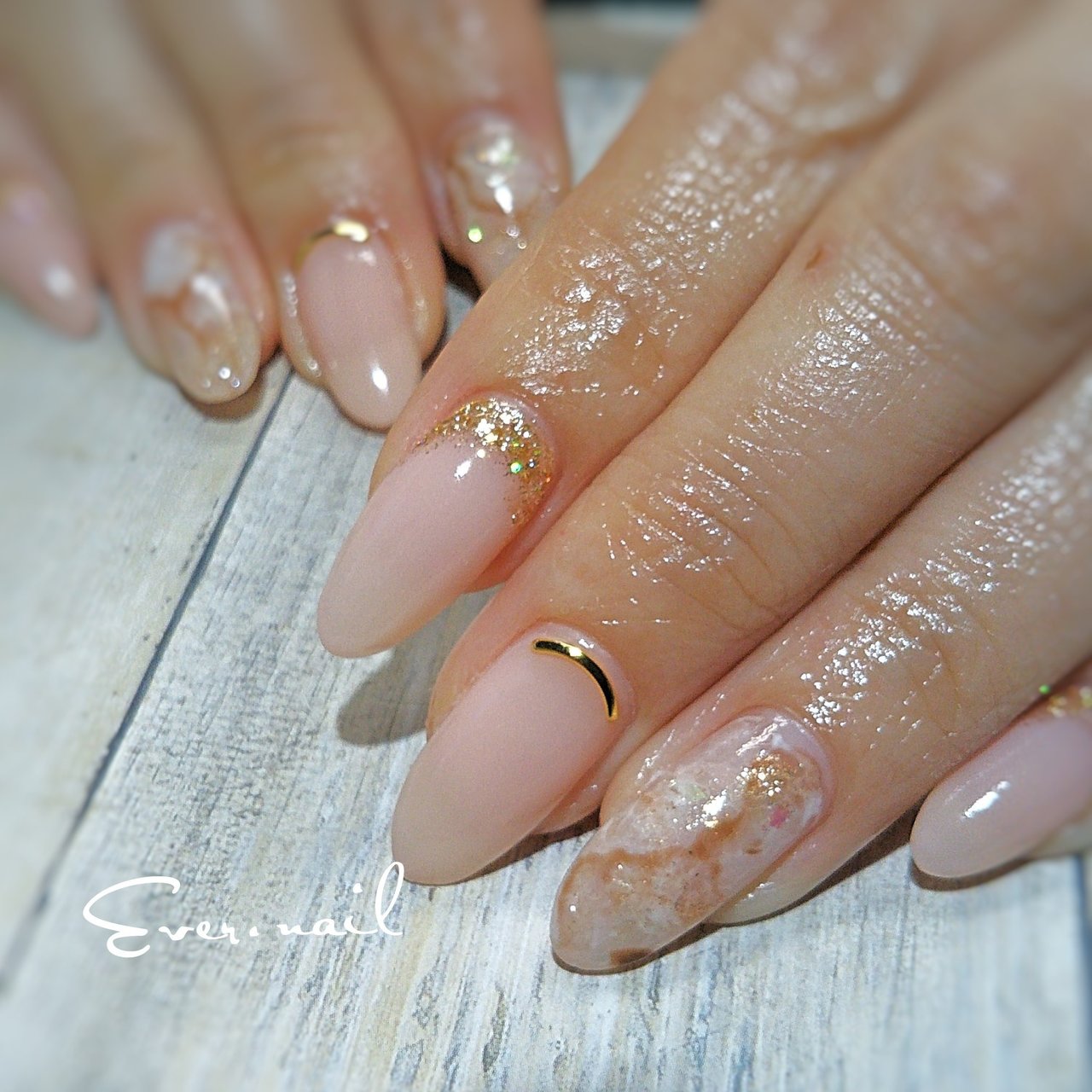 オールシーズン オフィス 女子会 ハンド シンプル Ever Nailのネイルデザイン No ネイルブック