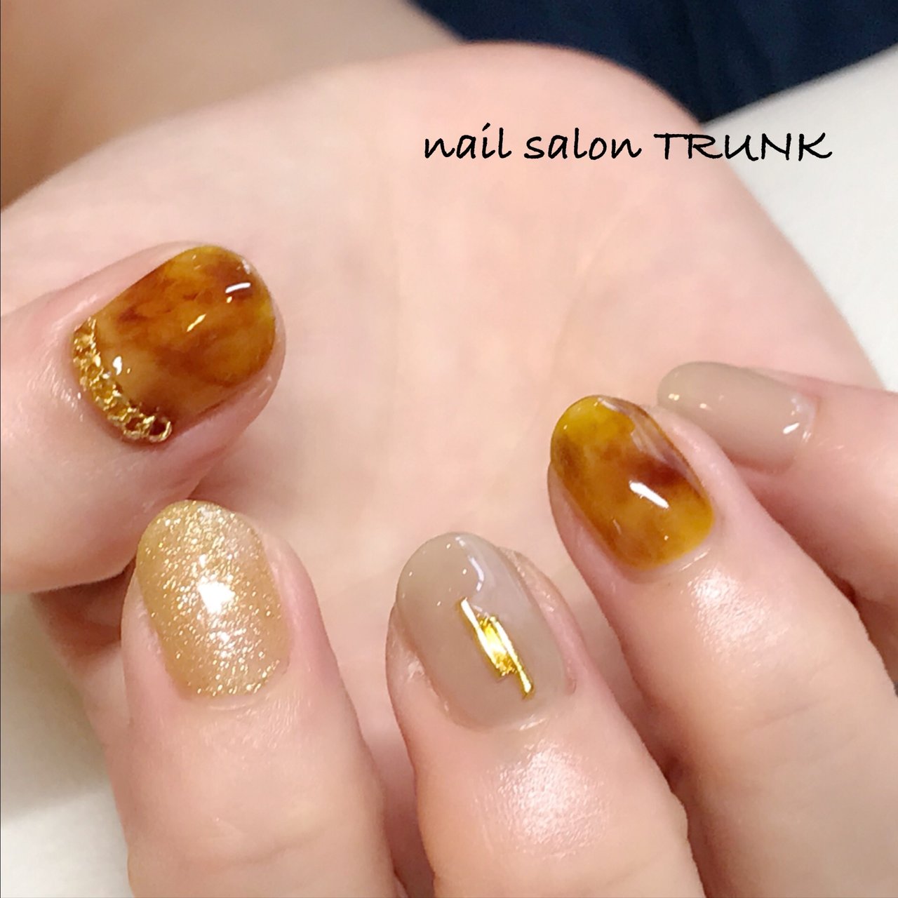 秋 冬 ハンド チェーン べっ甲 Nail Trunkのネイルデザイン No ネイルブック