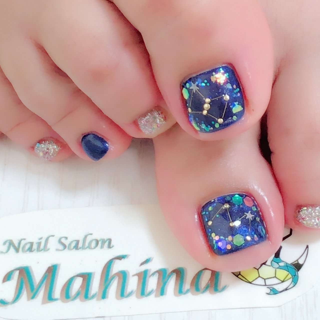 秋 リゾート 女子会 フット ワンカラー Nailsalonmahinaのネイルデザイン No ネイルブック