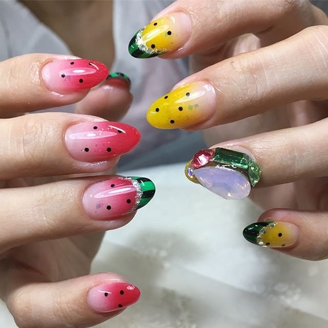 夏 海 浴衣 ビジュー フルーツ エンのネイルデザイン No ネイルブック