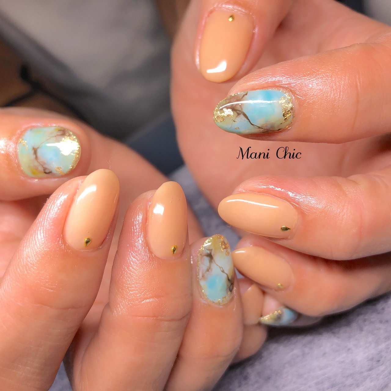 ハンド 大理石 ベージュ ターコイズ ジェル Mani Chicのネイルデザイン No ネイルブック