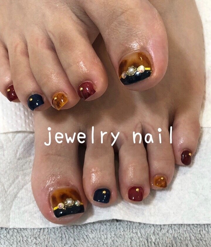 秋 フット べっ甲 ネイビー ボルドー R のネイルデザイン No ネイルブック