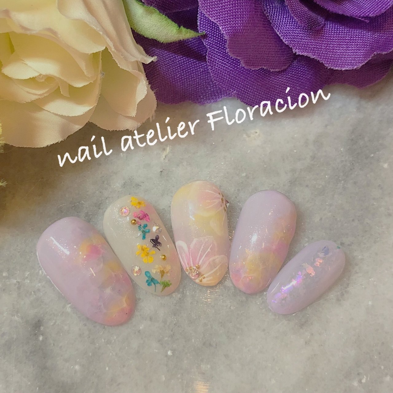 秋 オールシーズン ブライダル デート ハンド Nail Atelier Floracionのネイルデザイン No ネイルブック